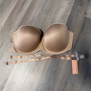 ThirdLove Strapless Convertible Bra in Nude/Tan